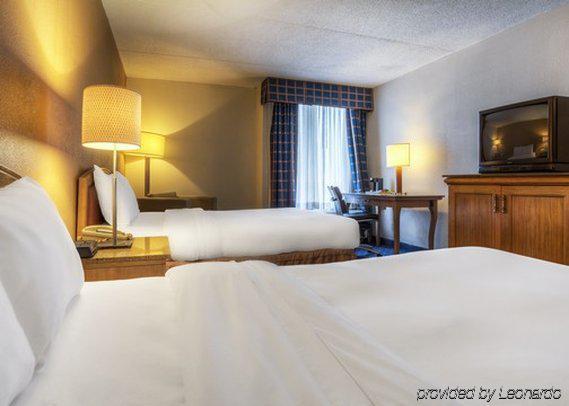 Econo Lodge Inn & Suites Norton Kültér fotó